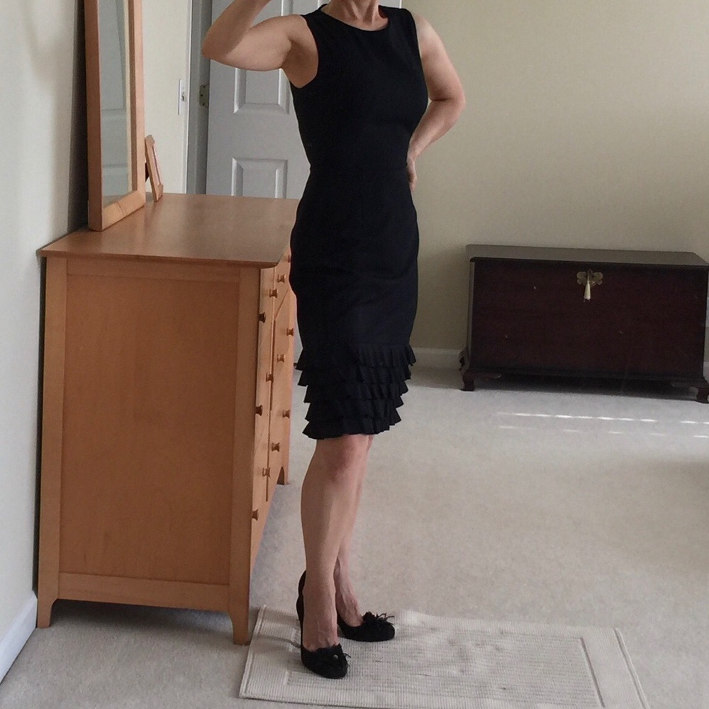 NWOT J Crew Ruffle Hem Sheath Dress Black Size 00 - Picture 2 of 15